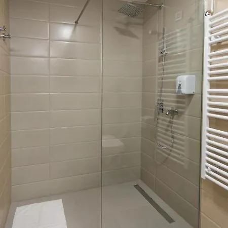 Hotel Bela Jela Lukovo (Kursumlija)