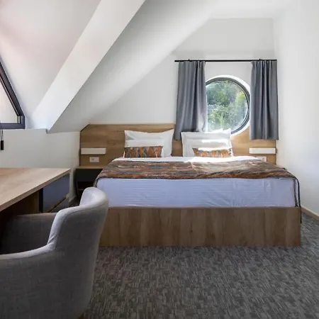 Bela Jela 4* Lukovo (Kursumlija)