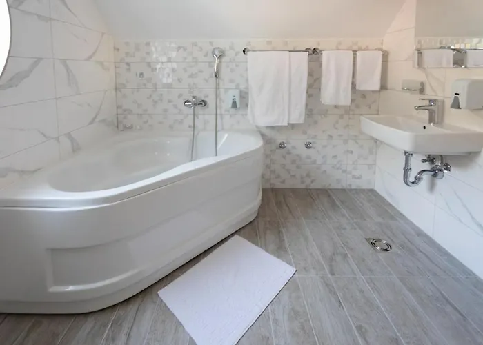 Bela Jela 호텔 Lukovo (Kursumlija)